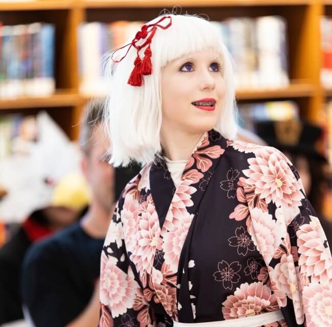 Girl Wearing Kimono And Wig Walking Fashion Show